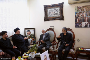حضور آیت الله سید حسن خمینی در منزل شهید سرلشگر سید عبدالرحیم موسوی