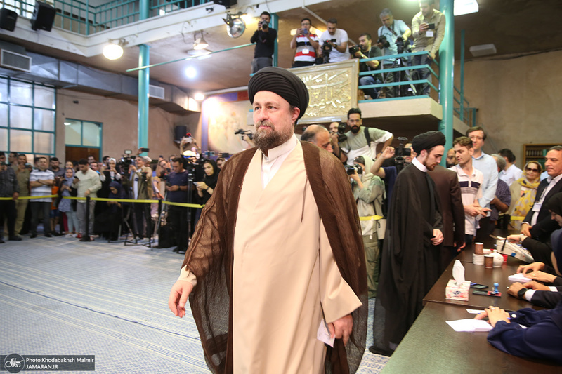 حضور سید حسن خمینی در مرحله دوم انتخابات ریاست جمهوری چهاردهم