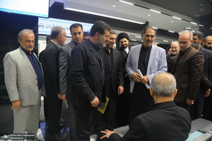 سفر رئیس جمهوری به قم و دیدار با مراجع و علما -3