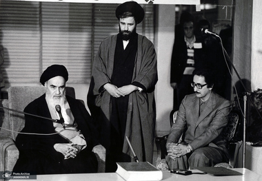 روایت حاج احمدآقا از خیانت‌های بنی‌صدر: از نقشه‌ای که برای جان امام کشیده بود تا نخست‌وزیری حاج احمد