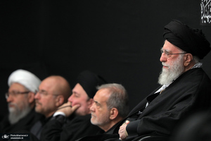 آخرین شب مراسم عزاداری شهادت حضرت فاطمه‌زهرا (س) در حسینیه امام خمینی