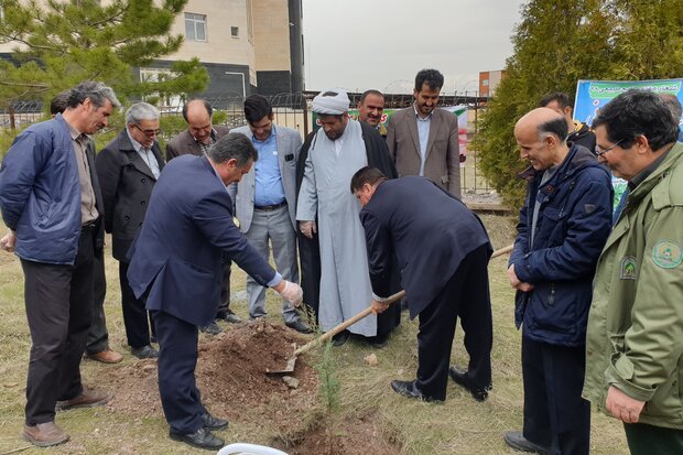 تحقق ۱۰۰درصدی تعهدات منابع طبیعی نهاوند در سندراهبردی استان همدان