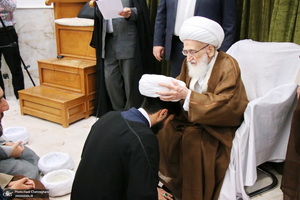 مراسم عمامه گذاری طلاب به مناسبت نیمه شعبان