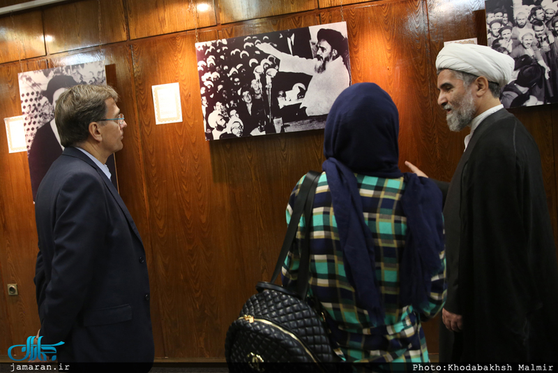 بازدید روئیس پلیس مواد مخدر کشور ایتالیا از بیت امام خمینی (س) در جماران