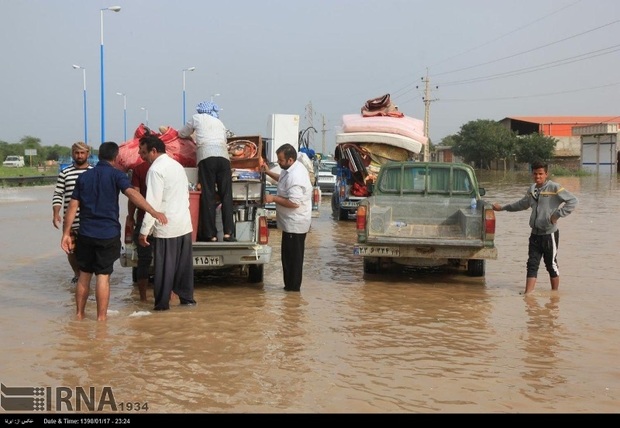 سیل، جاده ترانزیتی شوش اهواز را مسدود کرد