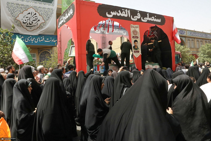 جمعه خشم و نصر و تشییع پنج شهید حمله رژیم صهیونیستی در قم