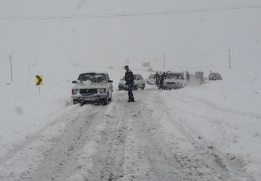 برف و کولاک غرب اصفهان را فرا گرفت