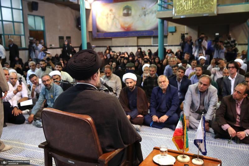 تجدید میثاق مدیران کانون های فرهنگی هنری مساجد با آرمان های امام خمینی (س)