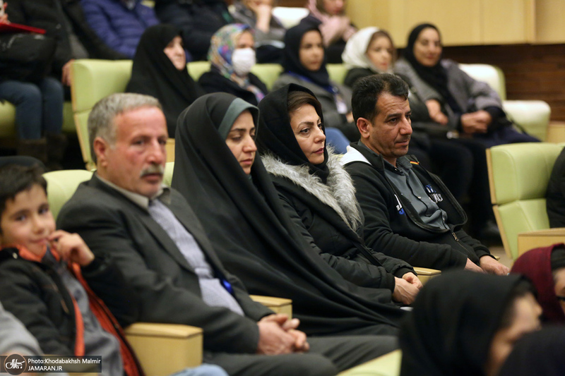 مراسم تجلیل از مفاخر فرهنگی و هنری شهرستان خمین