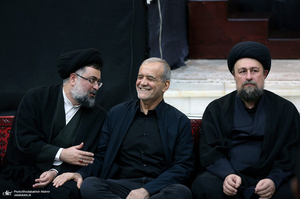عزاداری شب عاشورا در حرم مطهر امام خمینی (س)