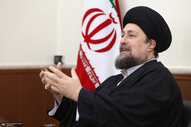 دیدار دکتر ظریف  معاون راهبردی رئیس جمهور و جمعی از مدیران با سید حسن خمینی