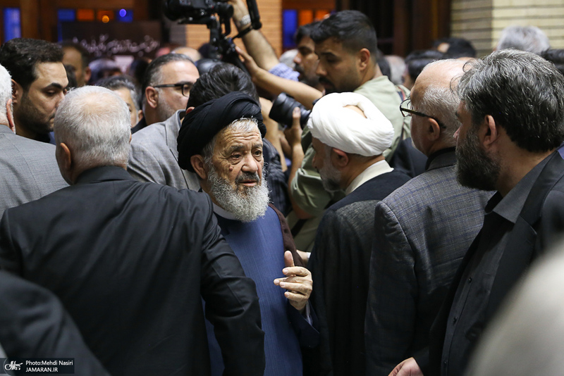 مراسم ختم احمد ناطق نوری