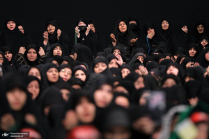 دومین شب مراسم عزاداری حضرت فاطمه‌زهرا (س) در حسینیه امام خمینی