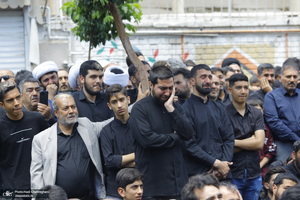 دسته عزاداری روز شهادت امام جعفر صادق (ع) با حضور آیت الله العظمی وحید خراسانی