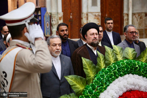 مراسم تجدید میثاق اعضا و کارکنان وزارت امور خارجه