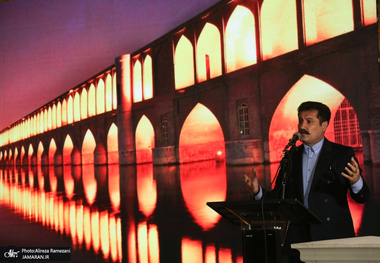 عبدالکریم حسین‌زاده: 700 روستا در استان هرمزگان خالی از سکنه شده‌ که 420 مورد آنها همه زیرساخت‌های خدماتی را داشته‌اند