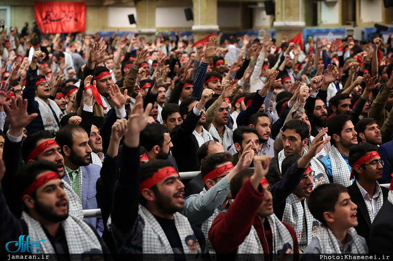 دیدار جمعی از جوانان و نوجوانان عازم اردوهای راهیان نور با رهبر معظم انقلاب