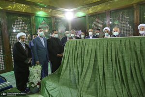 تجدید میثاق رئیس قوه قضائیه و مسئولان عالی قضایی با آرمان‌های حضرت امام خمینی (س)