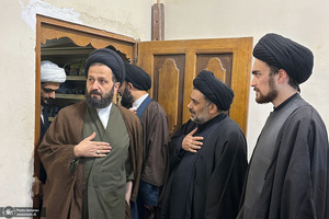 مراسم بزرگداشت آیت الله موسوی بجنوردی (ره) در بیت امام خمینی (س) در نجف اشرف