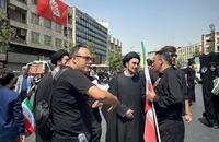 حضور سید احمد خمینی در تشییع شهدای اقتدار