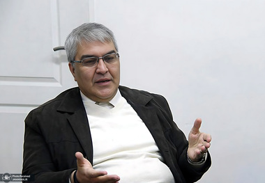 صنعت خودرو در پیچ بحران؛ کاکایی: نقش سیاست‌گذاری در مدیریت چالش‌های پیش‌روی اشتغال کلیدی است/ خودروسازی در مقطع حساسی قرار گرفته است