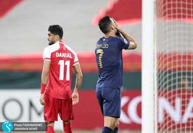 عکس و ویدیو| بیرانوند ضربه سر رونالدو را گرفت؛ کریس عصبانی شد