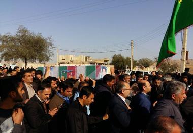 پیکر شهید تازه تفحص شده در باقرشهر تشییع شد