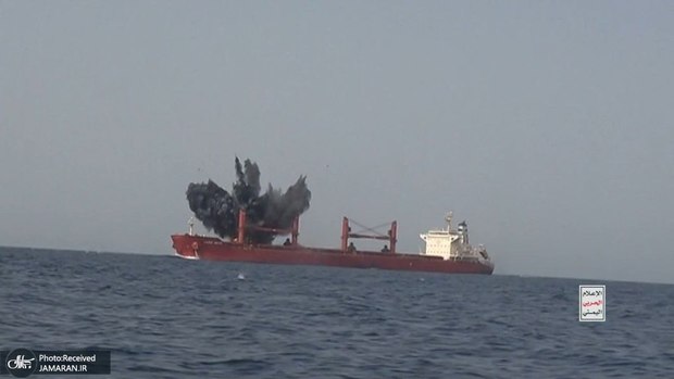 انفجار کشتی‌ اسرائیلی مقابل‌ بندر ینبع عربستان + عکس