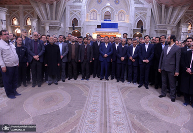 تجدید میثاق وزیر و مدیران وزارت صنعت، معدن و تجارت با آرمان های امام(س)