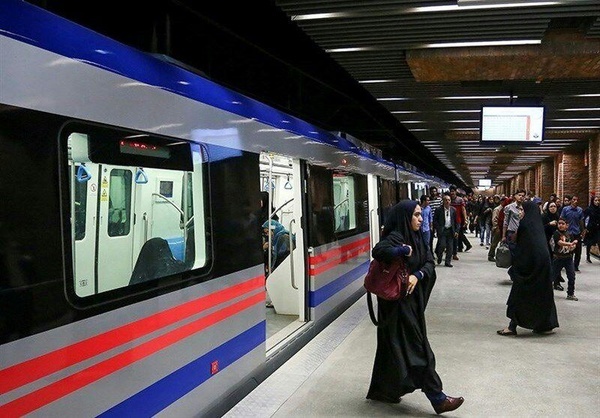 افزایش ساعت کار قطار شهری در آستانه سال جدید