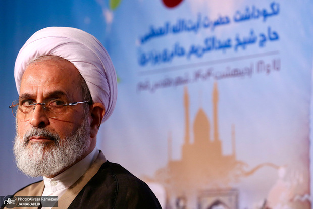آیت‌الله اعرافی، مدیر حوزه‌های علمیه: بودجه‌ حوزه‌ علمیه در برابر کار بزرگ مردمی که در حمایت از حوزه صورت‌ می‌گیرد، چیز زیادی نیست/ حوزه‌ باید با نگاه علمی به مباحث جدید بپردازد/ باید هوش مصنوعی را به عنوان‌ یک پدیده نوین شناخت