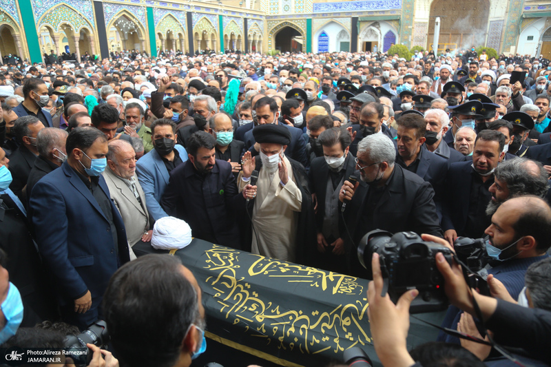 مراسم تشییع و خاکسپاری پیکر آیت الله ری شهری (ره) در حرم حضرت عبدالعظیم حسنی (ع)