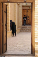 بازدید گردشگران نوروزی از بیت تاریخی حضرت امام در خمین -2