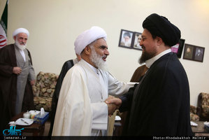 حاشیه های تجدید میثاق اعضای مجلس خبرگان رهبری با آرمان های حضرت امام خمینی(س)