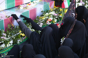 تشییع پیکرهای۱۱۰ شهید گمنام دفاع مقدس در تهران