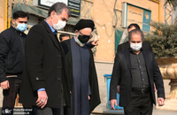 سید محمد خاتمی بر پیکر خواهر امام موسی صدر نماز خواند (19)