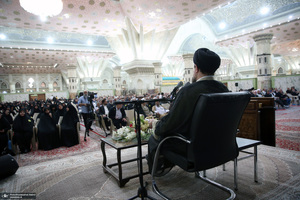 همایش خادمین افتخاری آستان مقدس امام خمینی (س)