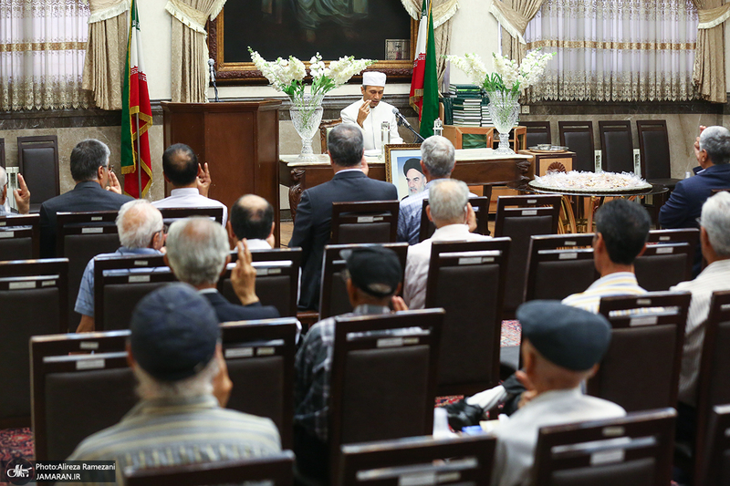 بزرگداشت امام خمینی در آتشکده