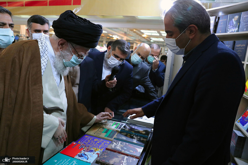 بازدید رهبر معظم انقلاب از سی و‌‌ چهارمین نمایشگاه بین‌المللی کتاب تهران