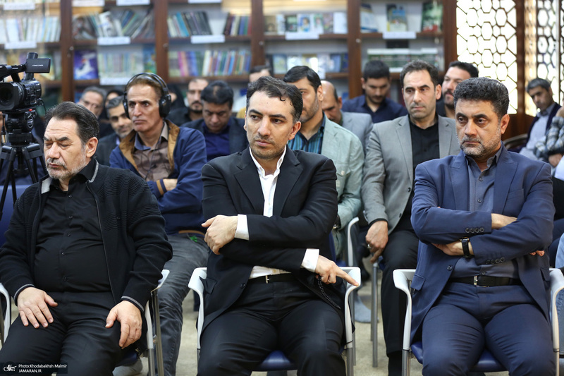دیدار نوروزی کارکنان موسسه با دکتر علی کمساری