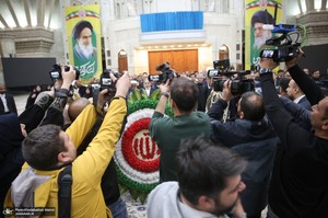 مراسم تجدیدمیثاق وزیر و معاونان وزارت امور خارجه با آرمان‌های امام خمینی