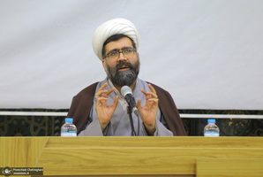 نشست علمی «روش شناسی اجتهاد از دیدگاه امام خمینی (س) در منشور روحانیت»
