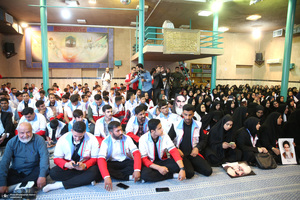 تجدید میثاق جوانان هلال احمر با آرمان‌های امام راحل