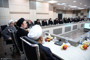 حضور سید حسن خمینی در گردهمایی علمی به مناسبت هفته پژوهش در پژوهشکده امام خمینی(س) و انقلاب اسلامی