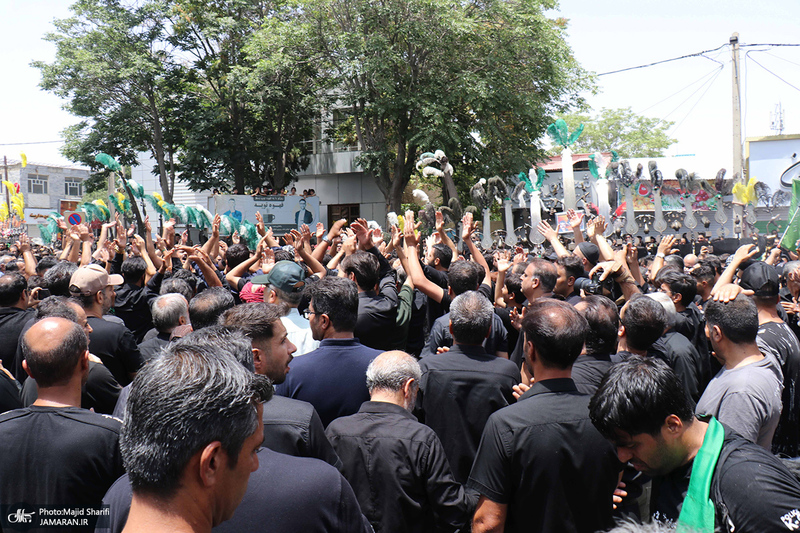 مراسم عزاداری و نخل گردانی روز عاشورا در خمین