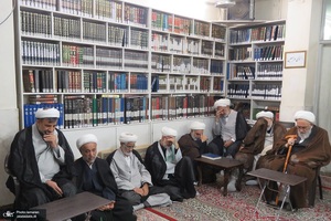 مراسم عزاداري ایام فاطمیه در دفتر آیت الله العظمی صانعی (ره)