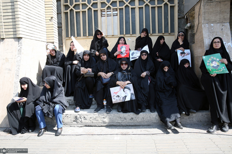 تشییع باشکوه پیکر رئیس جمهوری و یارانش در تهران- 6