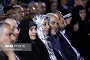عکسی از ظریف و همسرش در مراسم بزرگداشت روز تهران