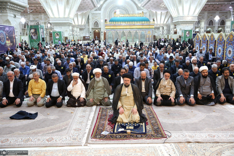 همایش خادمین افتخاری آستان مقدس امام خمینی (س)