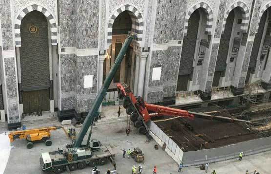 یک جرثقیل دیگر در مسجدالحرام سقوط کرد+ عکس
